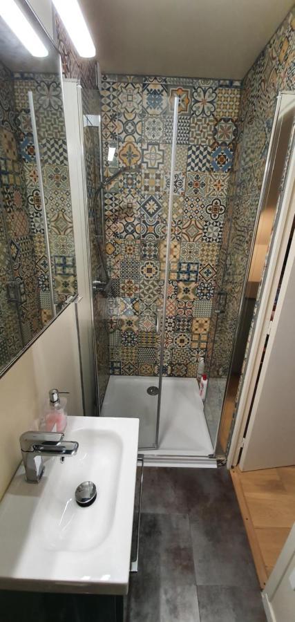 Appartement Studio Chanoine Quimper Luaran gambar